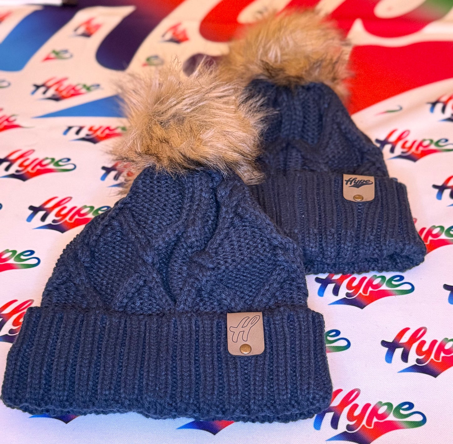 Hype Patch Pom Beanie - Navy