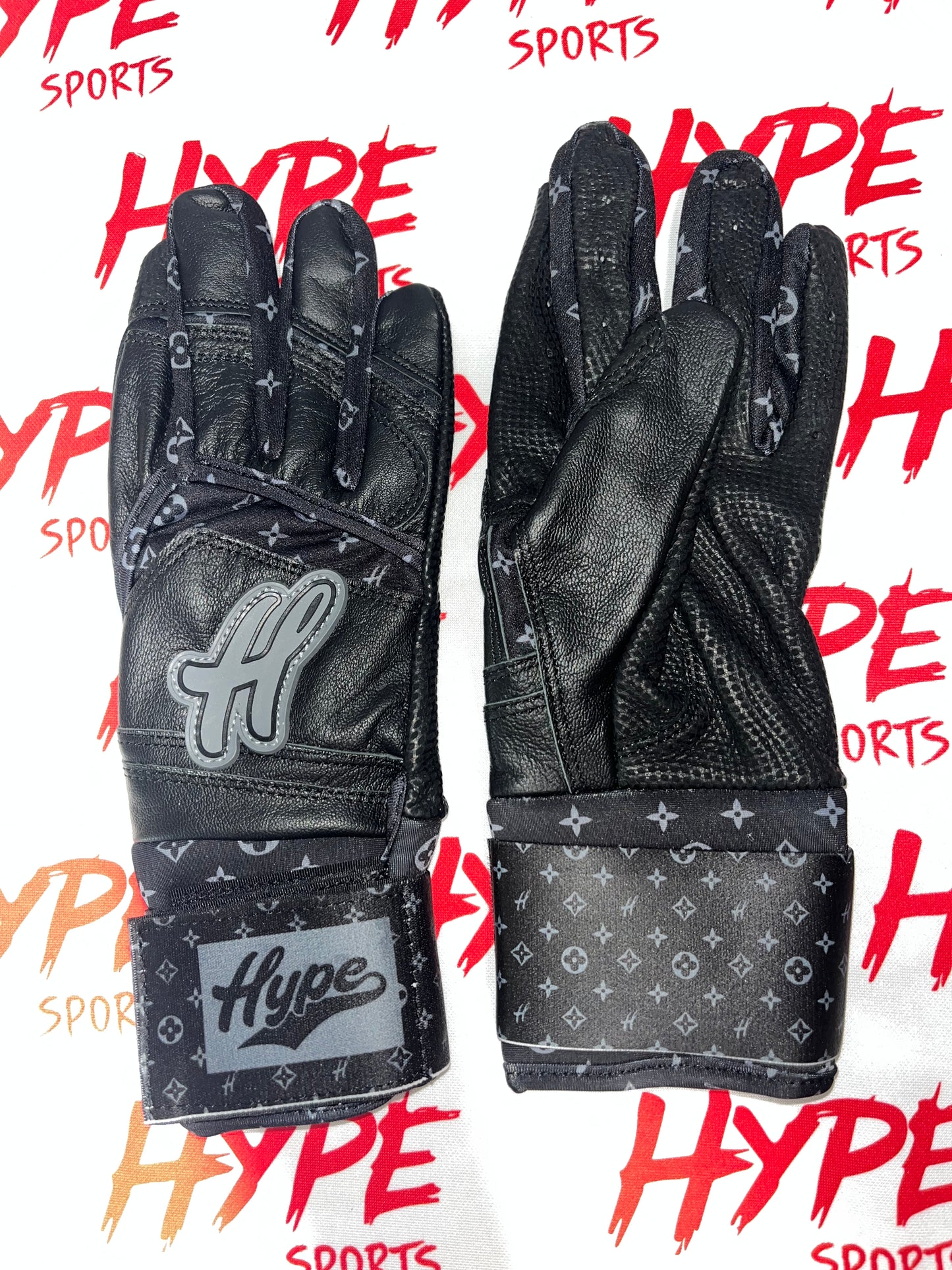 LV Hype Long Cuff Batting Gloves- Black